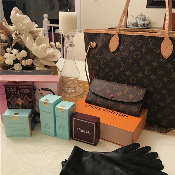 Meet your Posher, Ashley - Picture 13 of 16